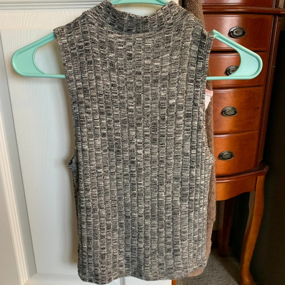 American Eagle gray thermal high neck crop tank